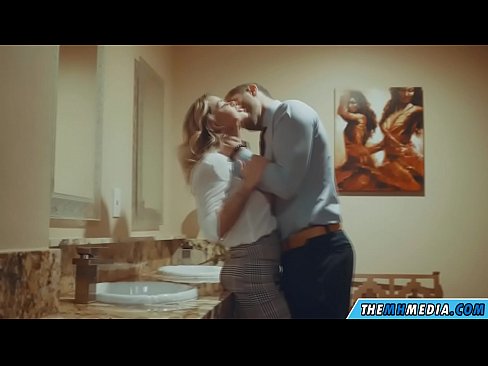 ❤️ Keď vás prsnatá blondínka zvádza na verejných toaletách ☑ Sex video na nás sk.dreamypassionatespotlight.ru ❌